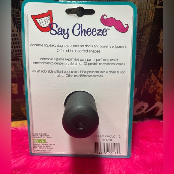๐3 for $15๐ Say Cheese Squeaky Dog Toy - Picture 3 of 4